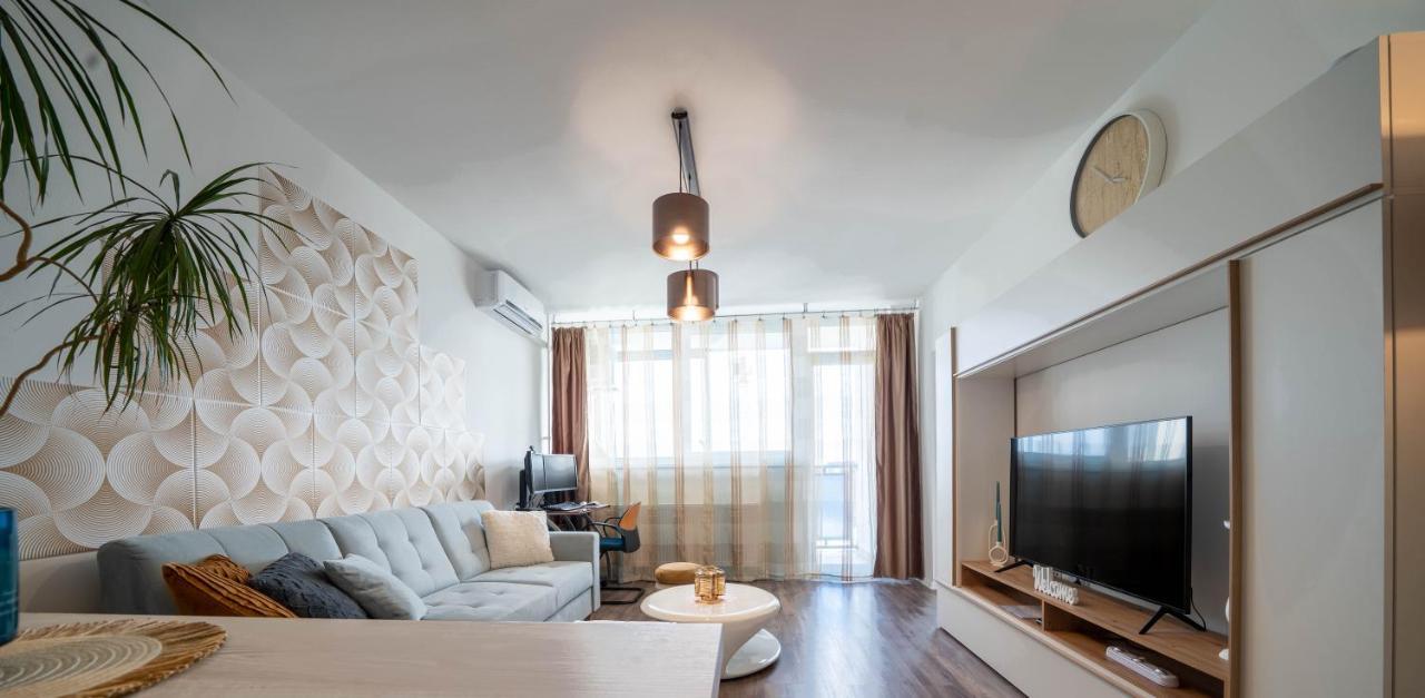 Pastelle Apartment With Own Parking Place Budapeste Exterior foto